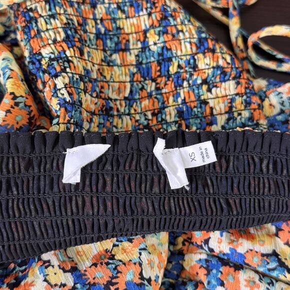 ASTR The Label Top Womens XS Floral Ruched Puff Sleeve Blouse Cottagecore Boho - Picture 3 of 11